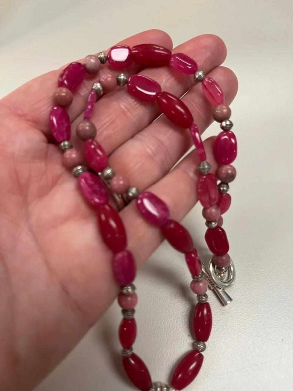 Source Unknown Pink Beaded Necklace with Silver Heart Pendant